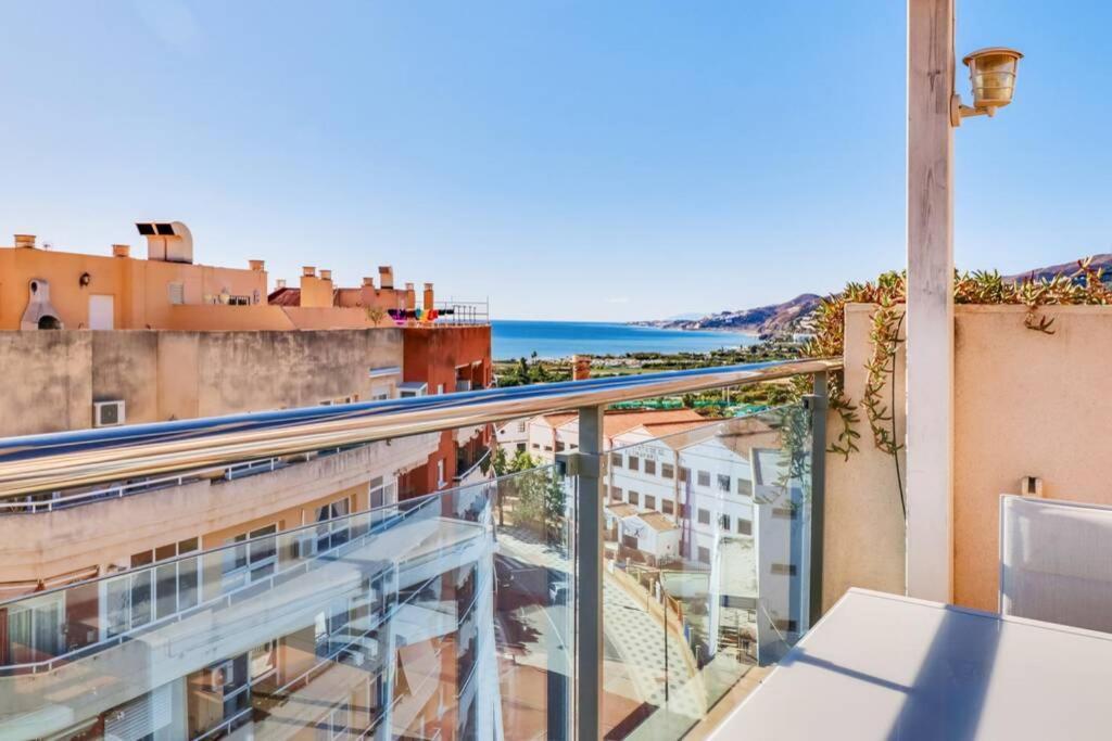 Rooftop Apartment, Nerja Bagian luar foto